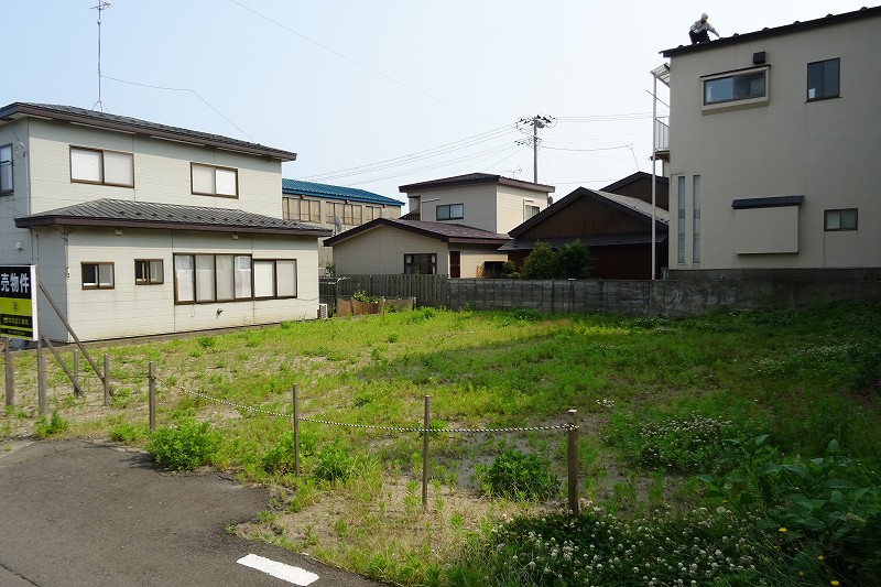 土地：能代市中和2丁目170番1の一部