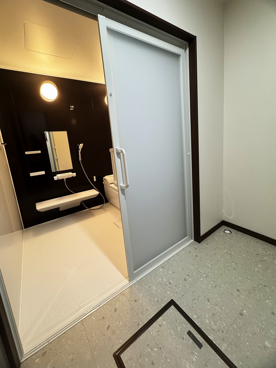 中古住宅：能代市日吉町317番（住居表示：7番9）