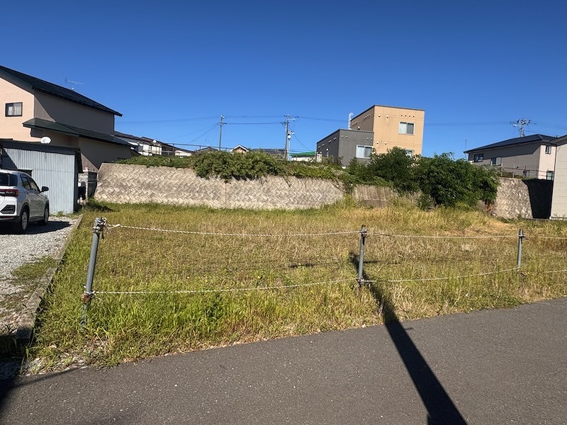 土地：能代市中和2丁目36番